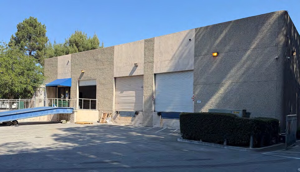 4520 Electronics Pl, Los Angeles, CA à louer - Photo de l’immeuble – Image 2 sur 5