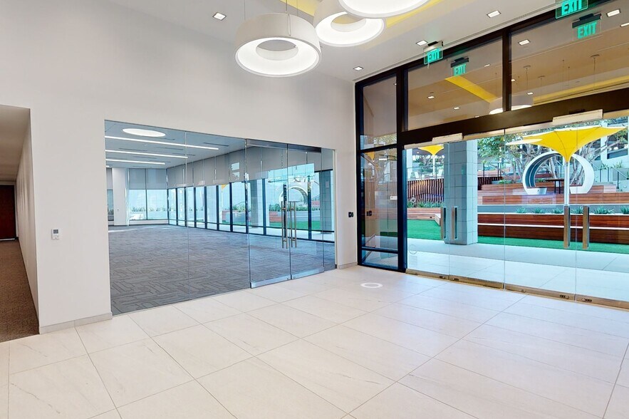 10221 Wateridge Cir, San Diego, CA à louer - Numérisation 3D Matterport – Image 2 sur 53