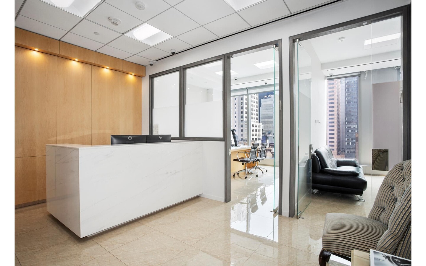 50 W 47th St, New York, NY 10036 - Lot 1608 - - Photo intérieure - Image 2 of 9