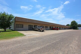 Plus de détails pour 2304-2322 Wall St, Millbrook, AL - Local d'activités à louer