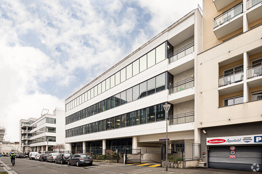 23 Avenue Carnot, Massy à louer - Photo de l’immeuble – Image 3 sur 3