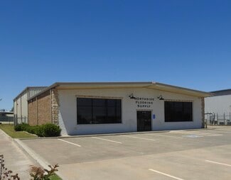 Plus de détails pour 8017 N Rockwell Ave, Oklahoma City, OK - Local commercial à vendre
