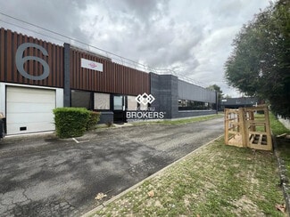 Plus de détails pour Local commercial à louer