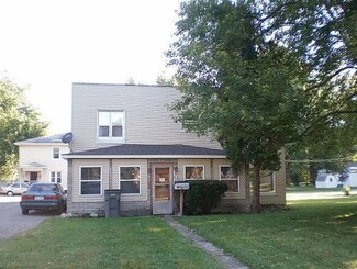 Plus de détails pour 1 - Triplex + Lot – à vendre, Nappanee, IN