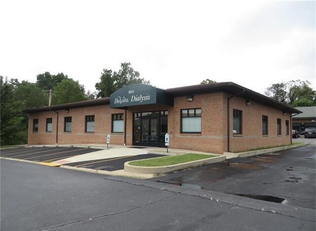 3511 College Ave, Alton, IL à louer - Photo principale – Image 1 sur 9