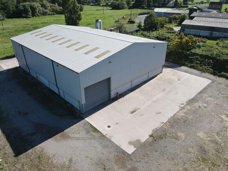 Mill Ln, Stafford à vendre - Photo de l’immeuble – Image 2 sur 10