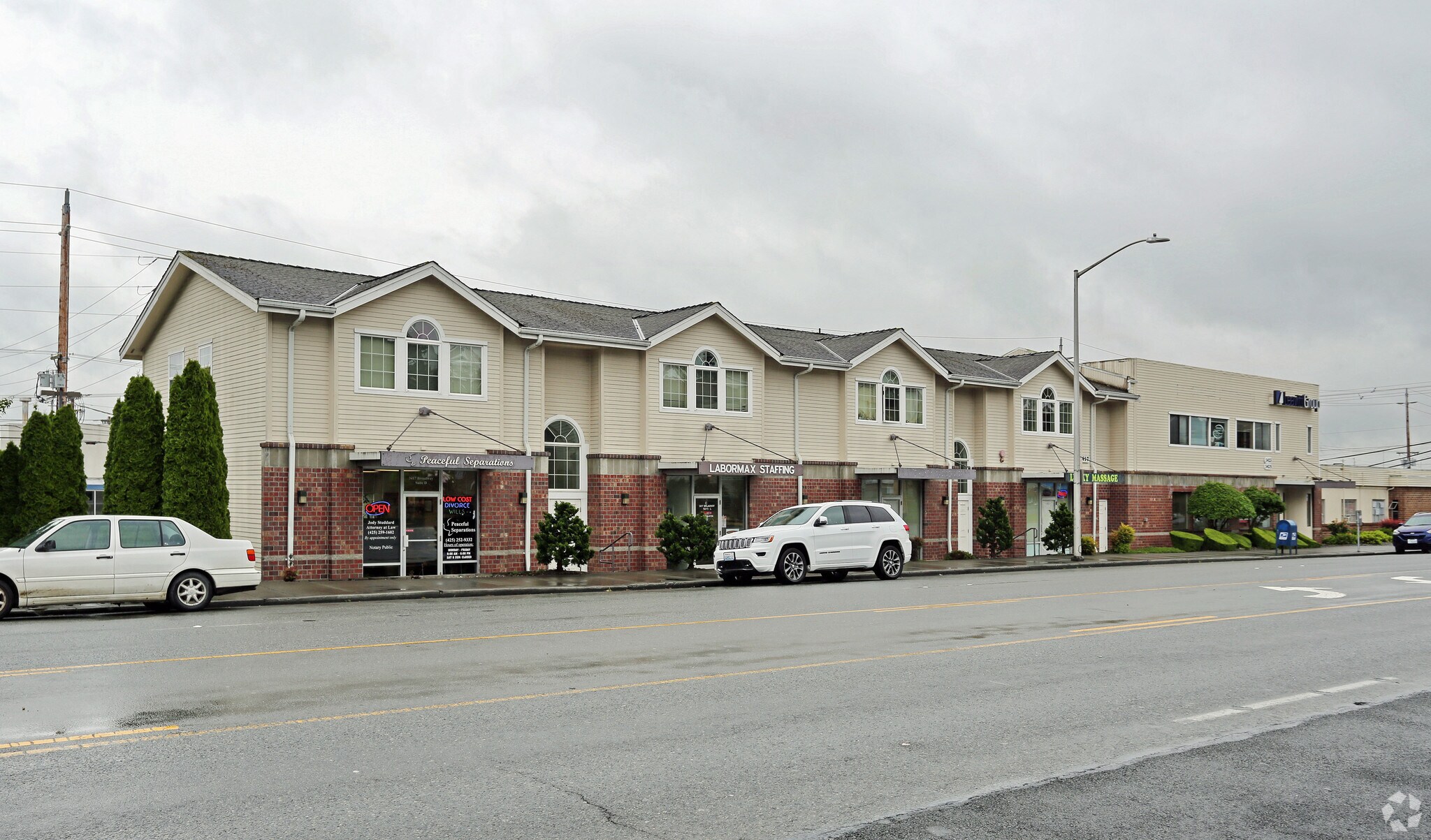 3417 Broadway, Everett, WA à vendre Photo principale– Image 1 sur 10