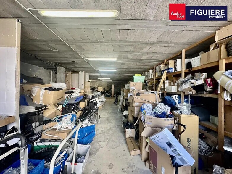 16 Rue Des Piboules, Venelles à louer - Photo de l’immeuble – Image 3 sur 4