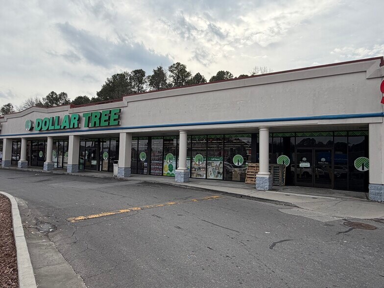 2530 E Walnut Ave, Dalton, GA à louer - Photo de l’immeuble – Image 2 sur 5