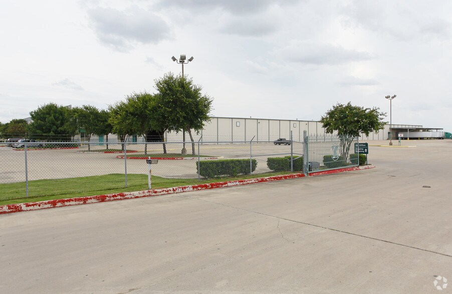 4608 W Highway 90, San Antonio, TX à vendre - Photo de l’immeuble – Image 2 sur 3