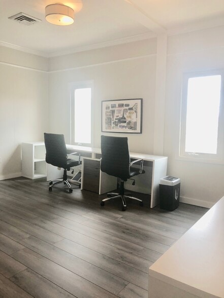25 Lewis St, Greenwich, CT à louer - Photo principale – Image 1 sur 12