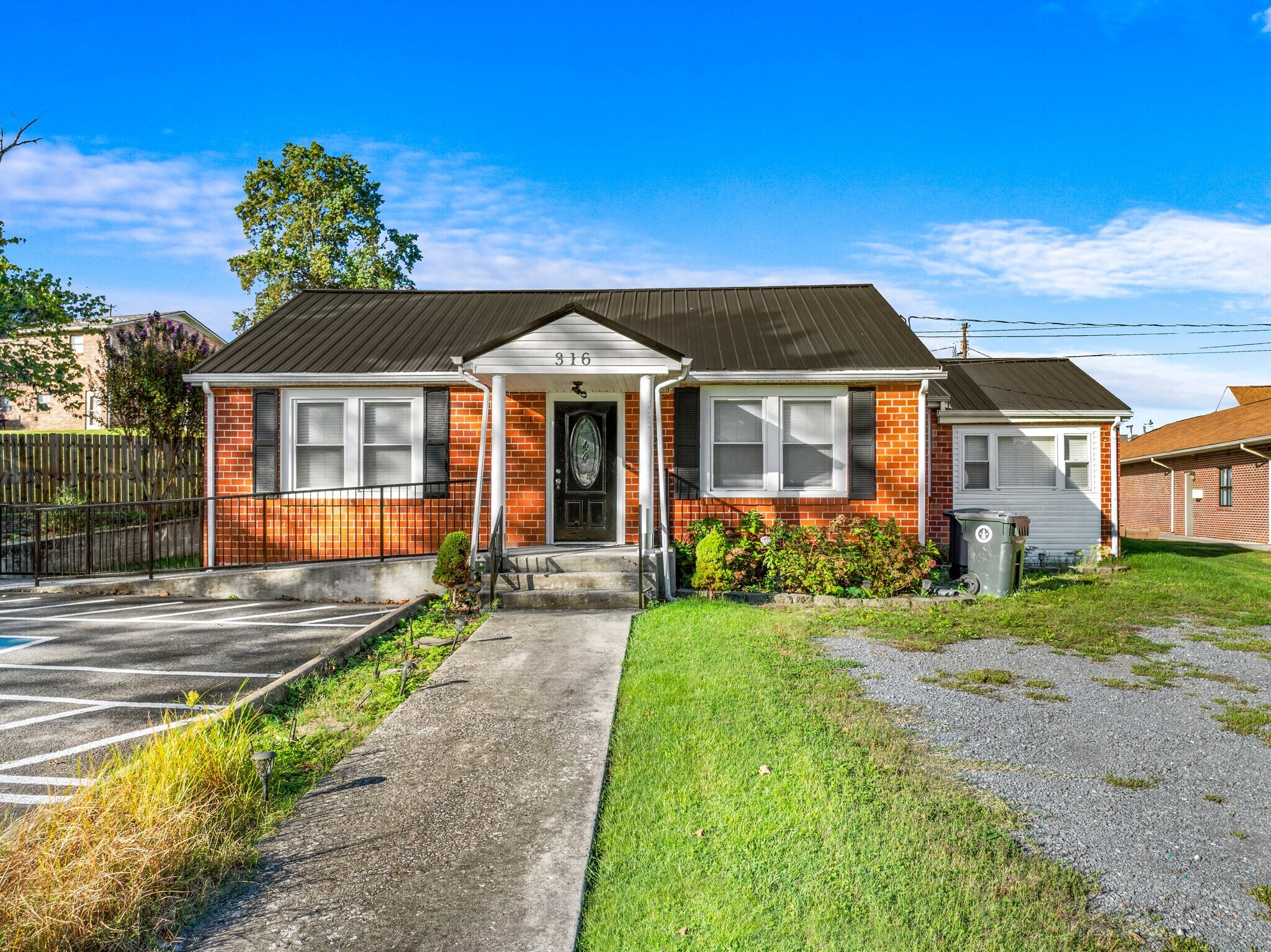 316 Beech St, Morristown, TN à vendre Photo principale– Image 1 sur 34