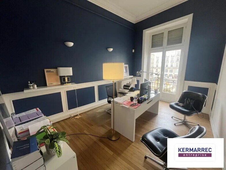 Bureau dans Nantes à louer - Photo de l’immeuble – Image 1 sur 6