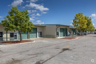 Plus de détails pour 540 Sandau Rd, San Antonio, TX - Local d'activités à louer