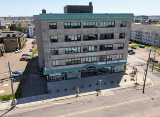Plus de détails pour 232-236 St George St, Moncton, NB - Coworking à louer