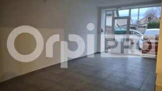 Plus de détails pour Local commercial à louer