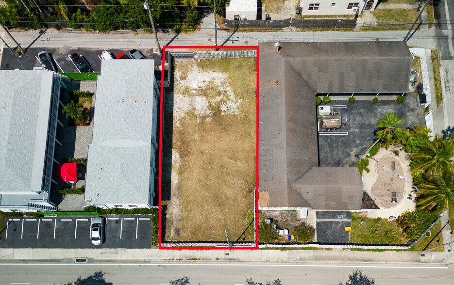3201 Broadway, West Palm Beach, FL à vendre - Photo de l’immeuble – Image 2 sur 8