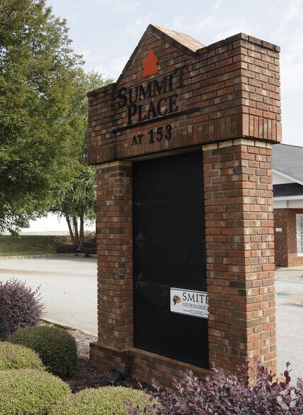 103 Clair Dr, Piedmont, SC à louer - Photo de l’immeuble – Image 3 sur 20