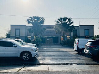 Plus de détails pour 908 Paredes Line Rd, Brownsville, TX - Bureau/Local commercial à louer
