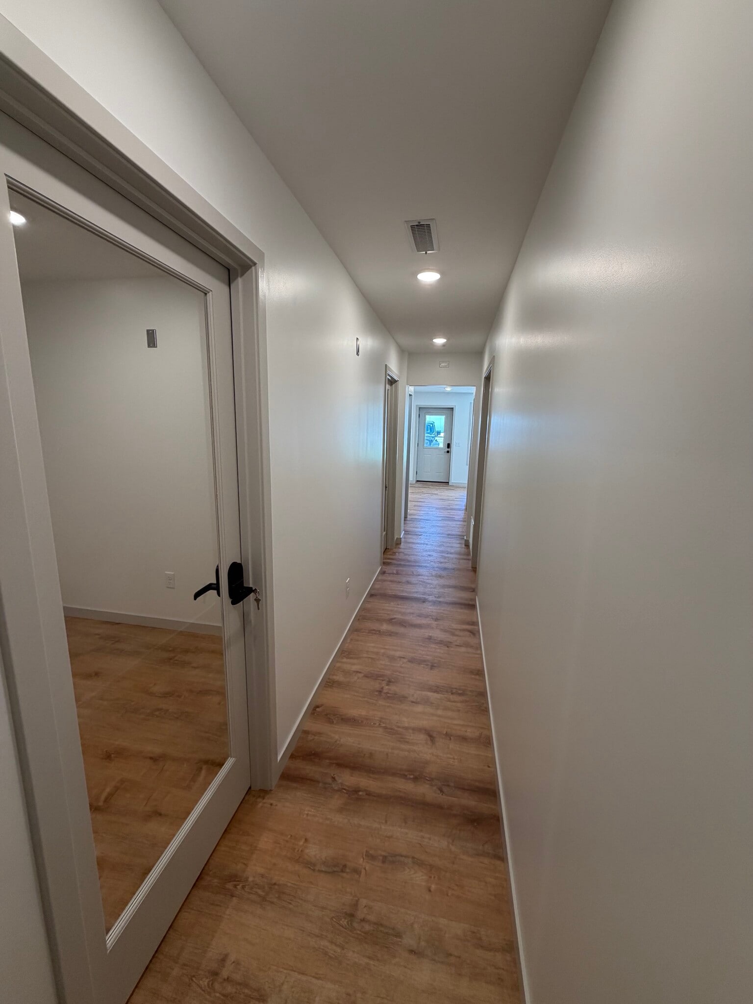 3409 Meadow Ave, East Peoria, IL à louer Photo intérieure– Image 1 sur 9
