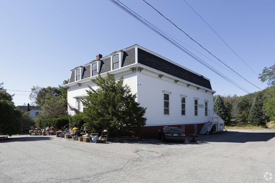 151 Portsmouth Ave, Stratham, NH à vendre - Photo de l’immeuble – Image 2 sur 6