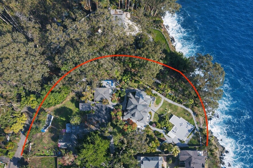 620 El Salto Dr, Capitola, CA à vendre - Photo de l’immeuble – Image 2 sur 47