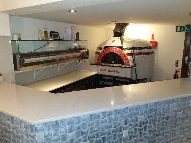 29 Green Ln, Northwood à louer - Photo intérieure – Image 3 sur 5