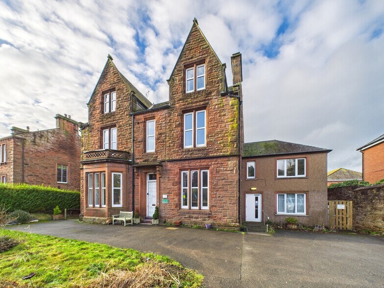 1 Nithbank, Dumfries à vendre - Photo de l’immeuble – Image 1 sur 14