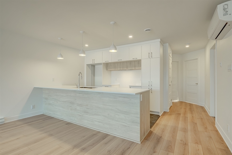 16745-16779 Av Fernand-Ménard, Saint-hyacinthe, QC à vendre - Photo intérieure – Image 3 sur 4