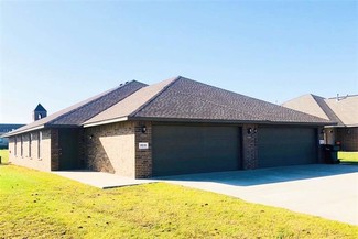 Plus de détails pour 1921 Pinehurst Dr, Perry, OK - Spécialisé à vendre