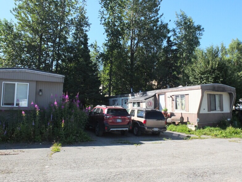 4203 Wilson St, Anchorage, AK à vendre - Photo principale – Image 1 sur 15