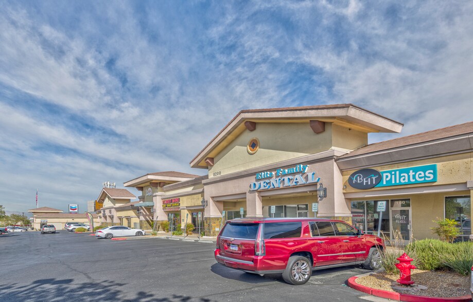 8200 Maryland Pky, Las Vegas, NV à louer - Photo principale – Image 2 sur 11