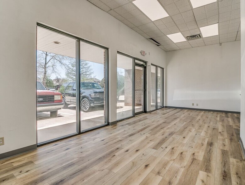 13509 N Meridian Ave, Oklahoma City, OK à vendre - Photo intérieure – Image 3 sur 13