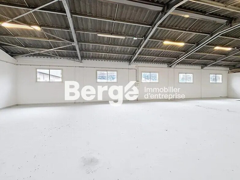 21 Boulevard De L'Ariane, Nice à louer - Photo de l’immeuble – Image 3 sur 8