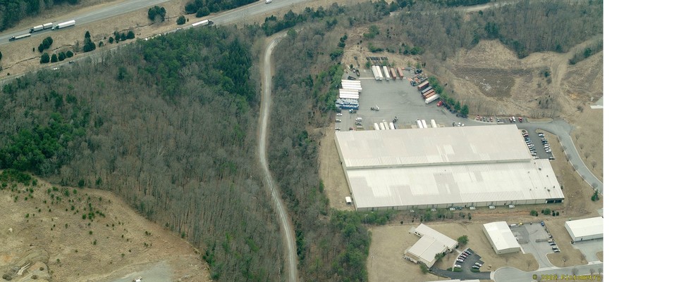 113 Corporate Dr, Radford, VA à louer - Photo de l’immeuble – Image 2 sur 10