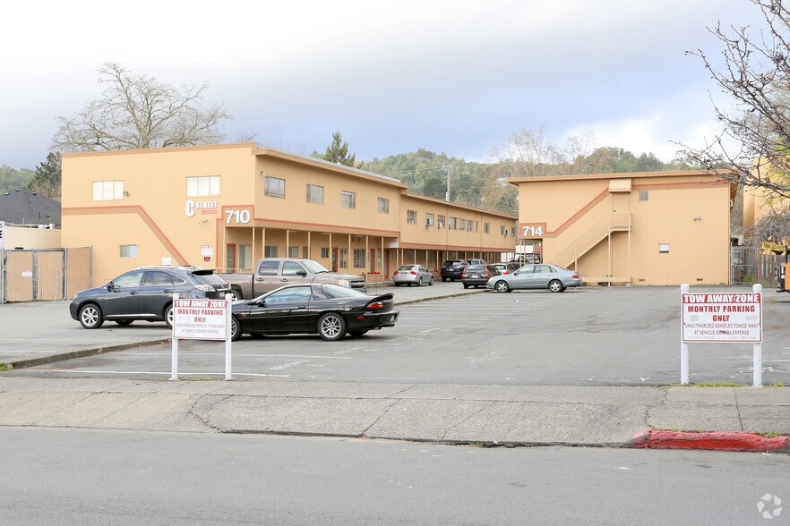 710-714 C St, San Rafael, CA à louer - Photo de l’immeuble – Image 3 sur 8