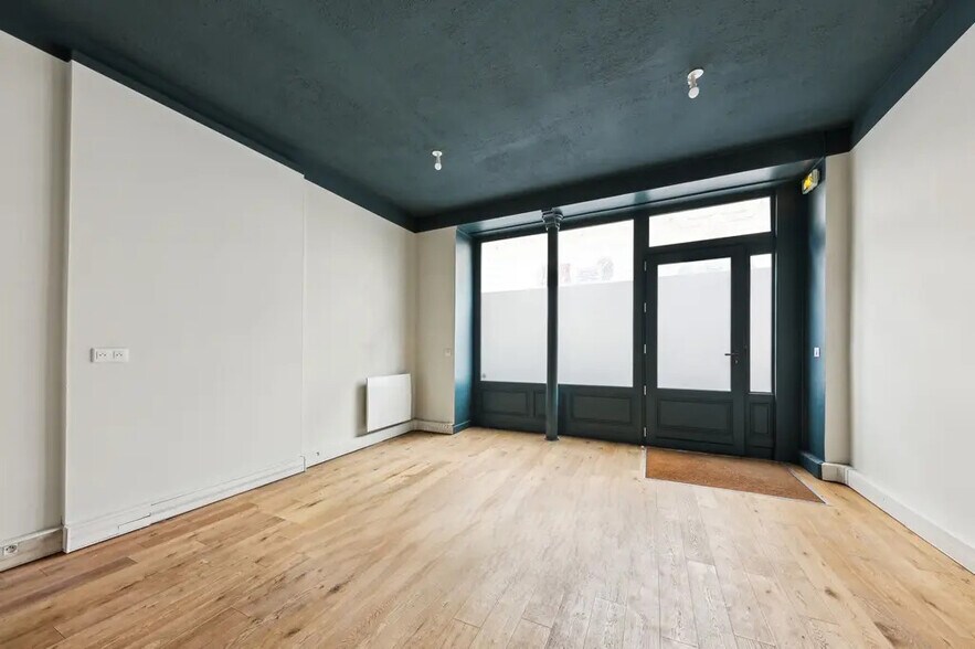 Bureau dans Paris à vendre - Photo de l’immeuble – Image 2 sur 10