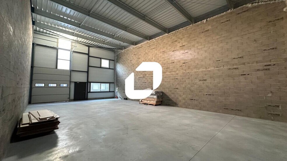 4 Rue Simone Veil, Holtzheim à louer - Photo intérieure – Image 3 sur 8