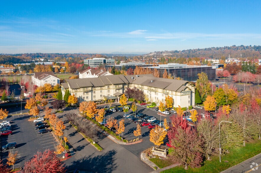 1701 E Valley Rd, Renton, WA à vendre - Photo de l’immeuble – Image 3 sur 5