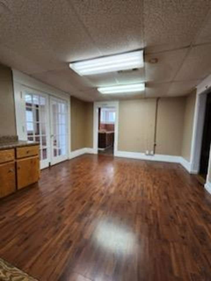 103 N 5th St, Leesville, LA à louer Photo de l’immeuble– Image 1 sur 15