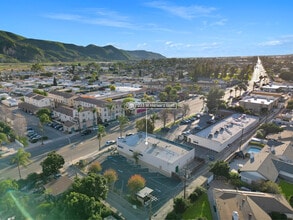 233 W Harvard Blvd, Santa Paula, CA - Vue aérienne vue de carte - Image1