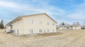 Plus de détails pour 315 E Main St, Cyrus, MN - Logement à vendre