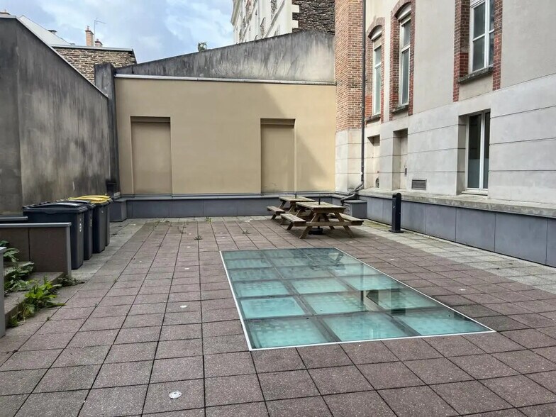 Bureau dans Rennes à louer - Photo de l’immeuble – Image 3 sur 11