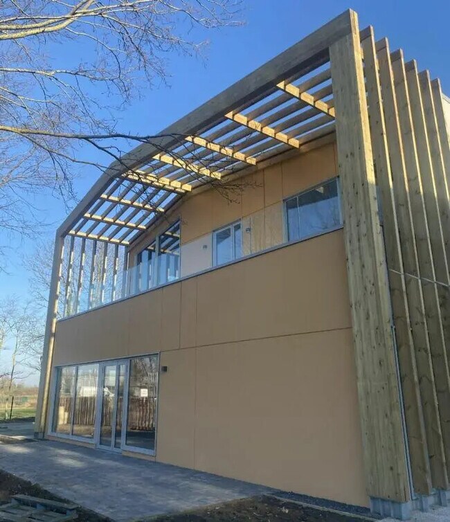 Plus de détails pour Bureau à louer