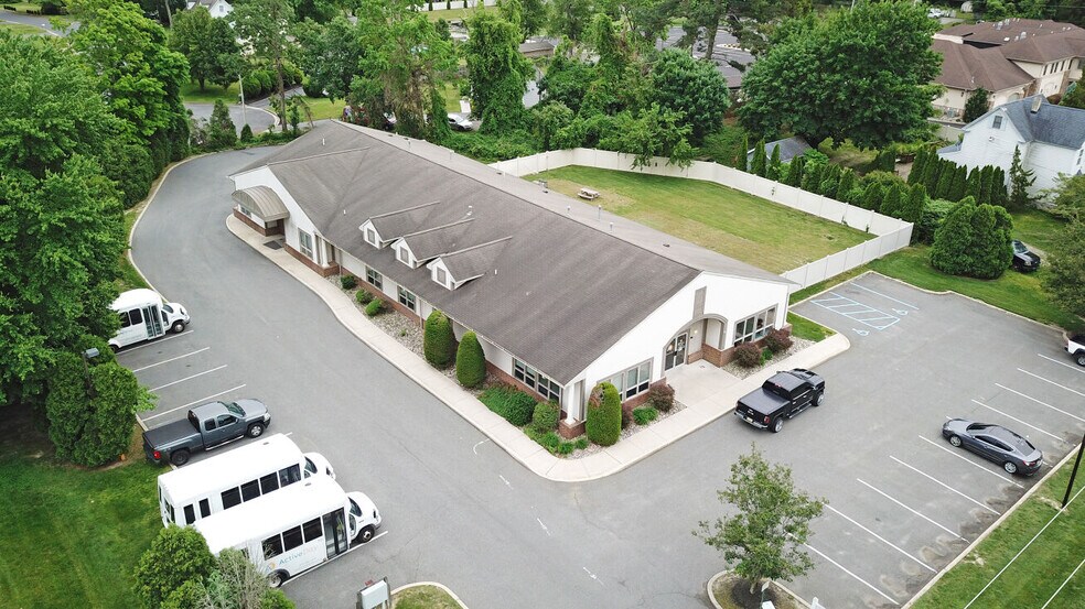 2695 S Lincoln Ave, Vineland, NJ à louer - Photo de l’immeuble – Image 3 sur 4