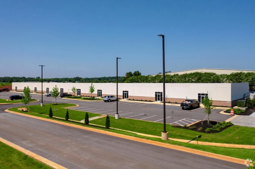 25150 Will McComb Drive, Tanner, AL à louer - Photo principale – Image 3 sur 3