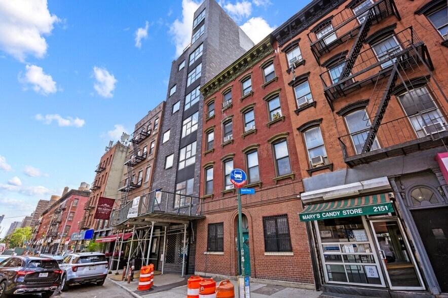 2149 2nd Ave, New York, NY à vendre - Photo de l’immeuble – Image 2 sur 9