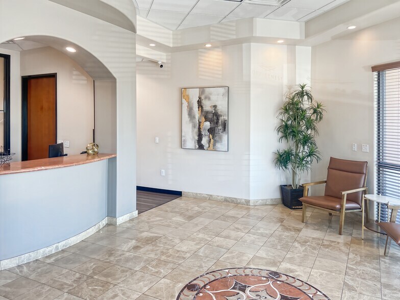 5510 S Fort Apache Rd, Las Vegas, NV à louer - Photo de l’immeuble – Image 2 sur 5