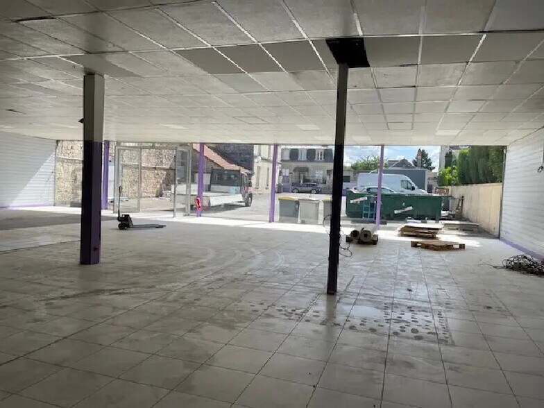 Local commercial dans Soissons à vendre - Photo de l’immeuble – Image 3 sur 5