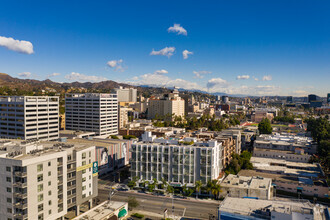 1616 N La Brea Ave, Los Angeles, CA - VUE AÉRIENNE  vue de carte